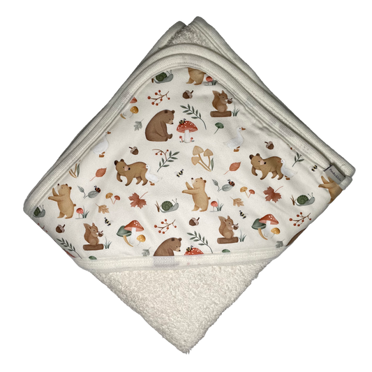Toalla capucha beige ositos tamaño: 90cm x 80cm. Material: algodón